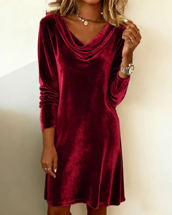 Thea | Luxurious Velvet Dress